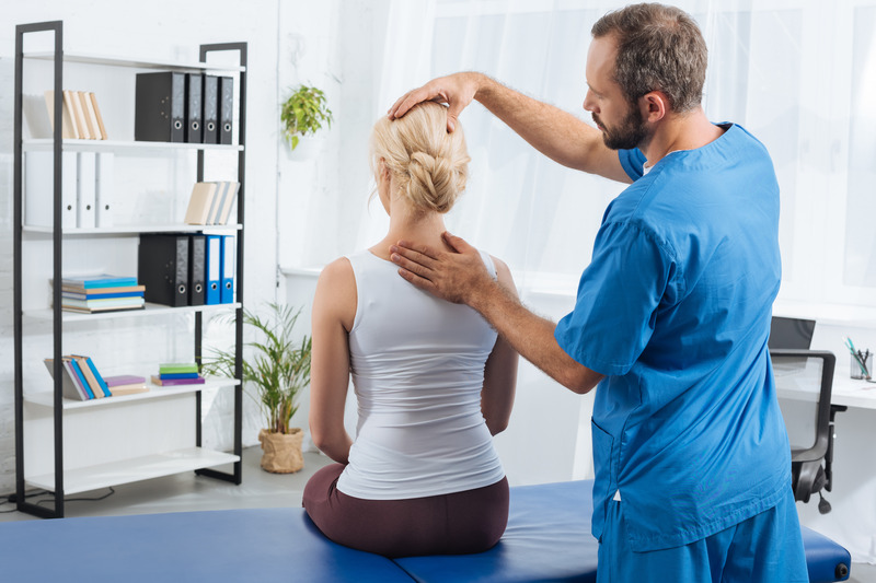 Navigating Denton TX Spine Surgeon Reviews: What You Need to Know