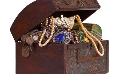 Add timeless style with a local vintage jewelry piece for sale in Bethesda, MD.