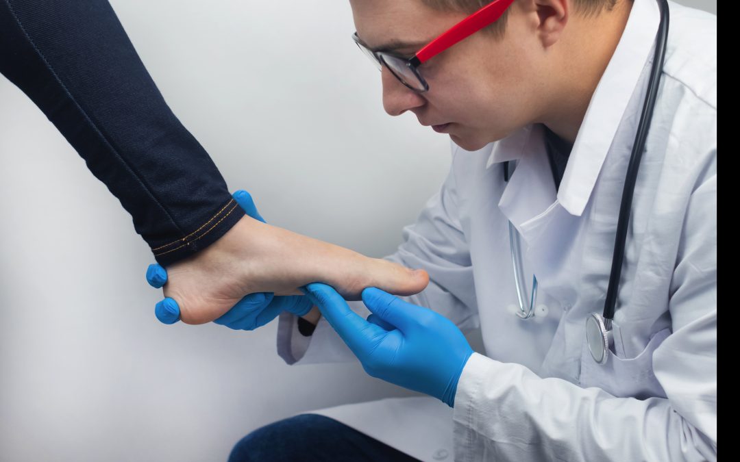Common Warning Signs That Mean You Should See a Toe Doctor in Concord, CA, Promptly